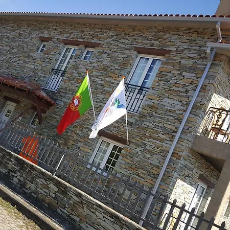 Prázdninový dům Quinta Do Rio Alva And Glamping *