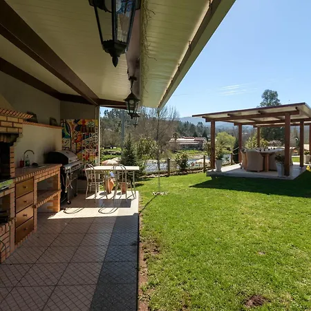 Quinta Do Rio Alva And Glamping * Mouronho