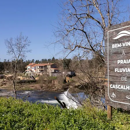 Prázdninový dům Quinta Do Rio Alva And Glamping Mouronho