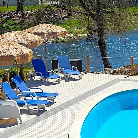 Σπίτι διακοπών Quinta Do Rio Alva And Glamping *