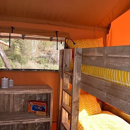 Casa de Férias Quinta Do Rio Alva And Glamping