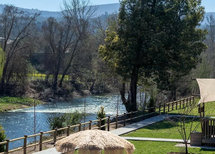 Hébergement de vacances Quinta Do Rio Alva And Glamping *