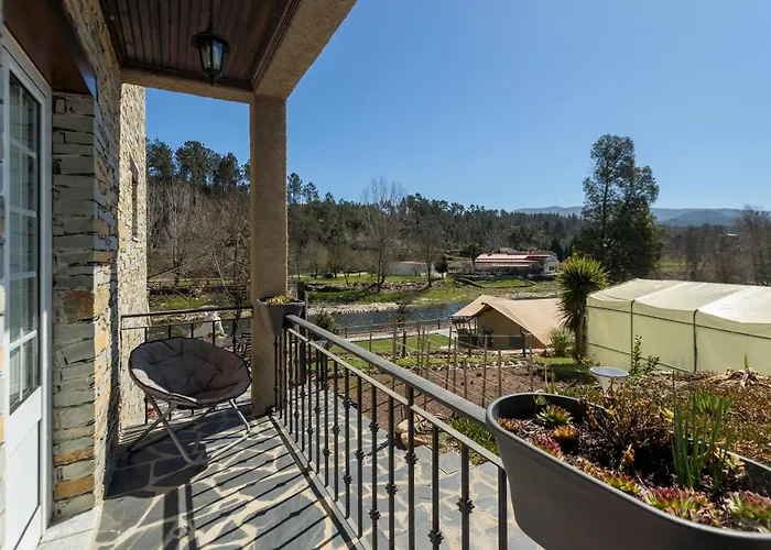 Quinta Do Rio Alva And Glamping